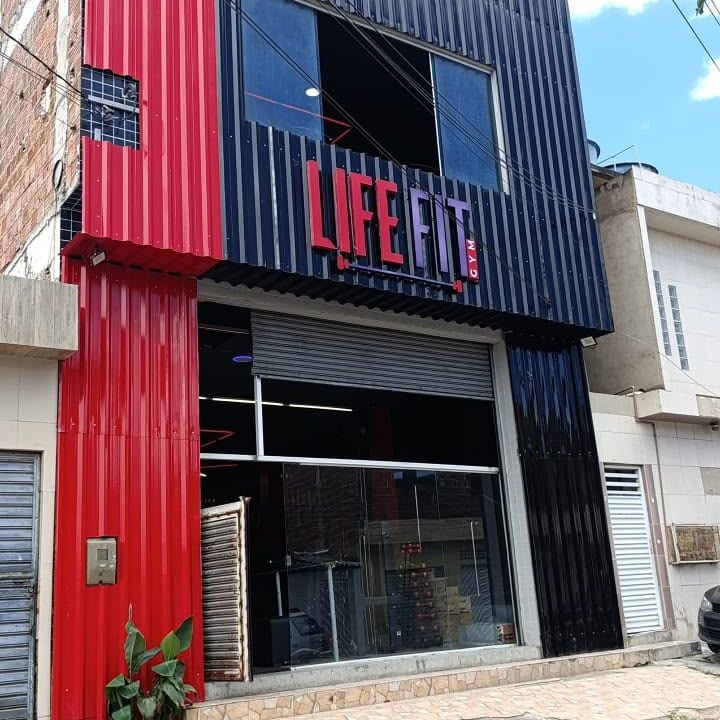 Imagem da estrutura da academia