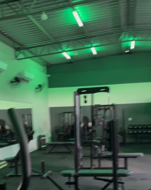 Imagem da estrutura da academia