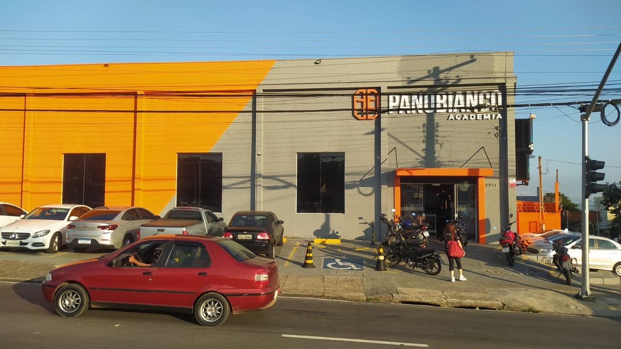 Imagem da estrutura da academia