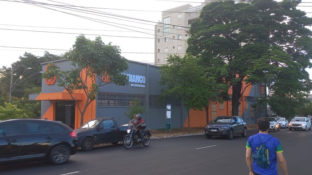 Imagem da estrutura da academia