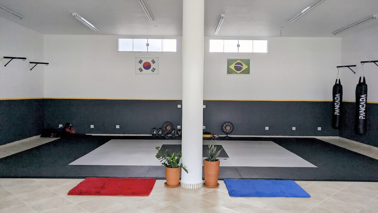 Imagem da estrutura da academia