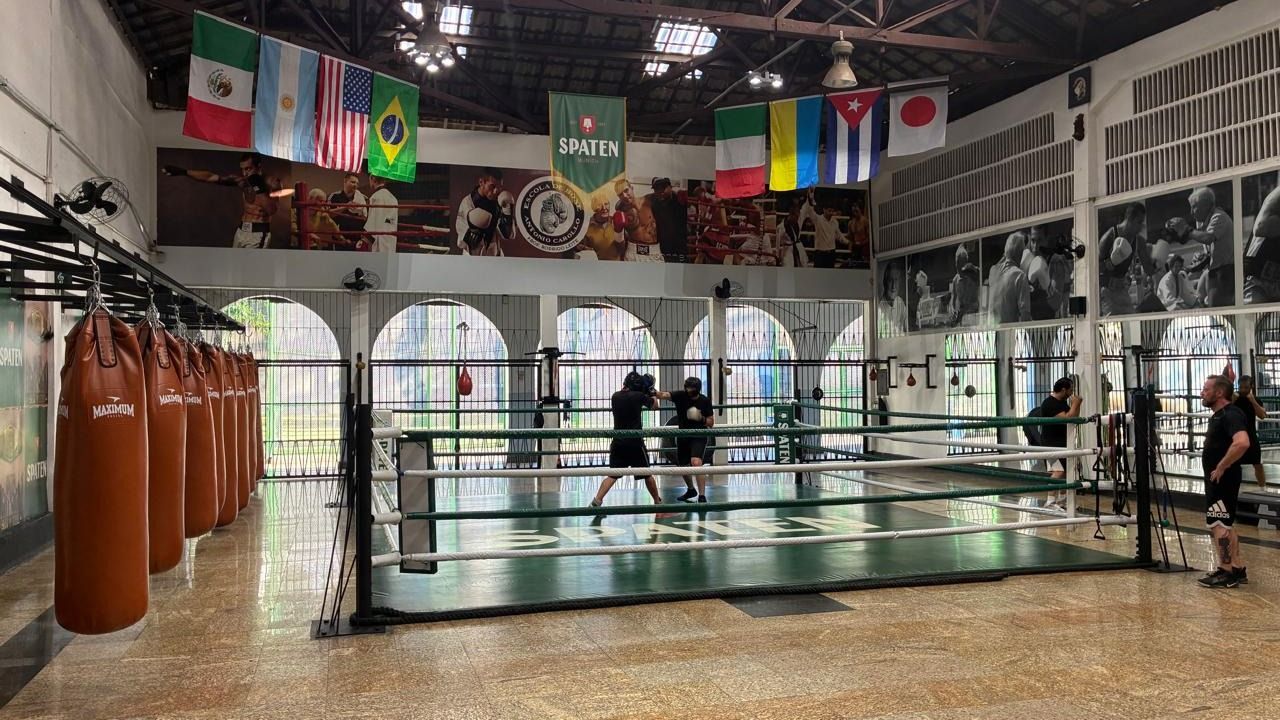 Imagem da estrutura da academia