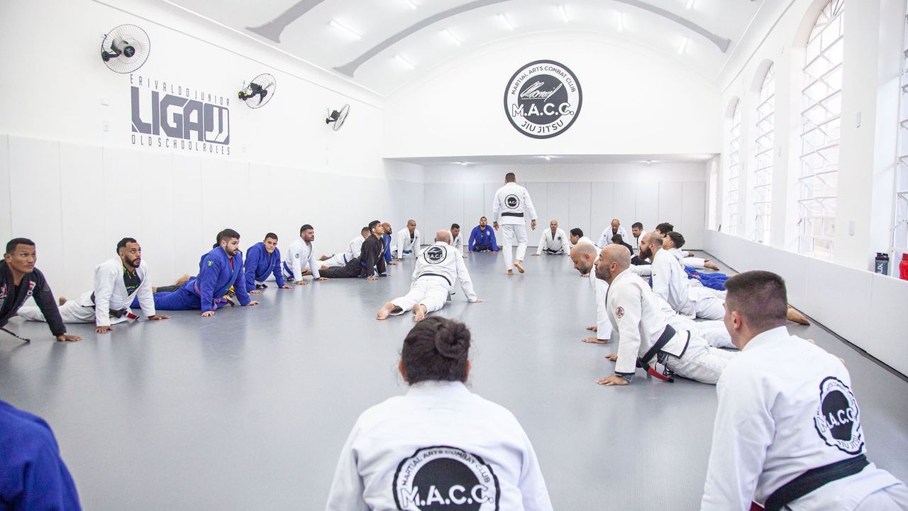 Imagem da estrutura da academia