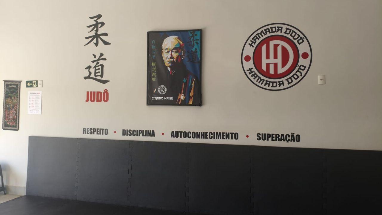 Imagem da estrutura da academia