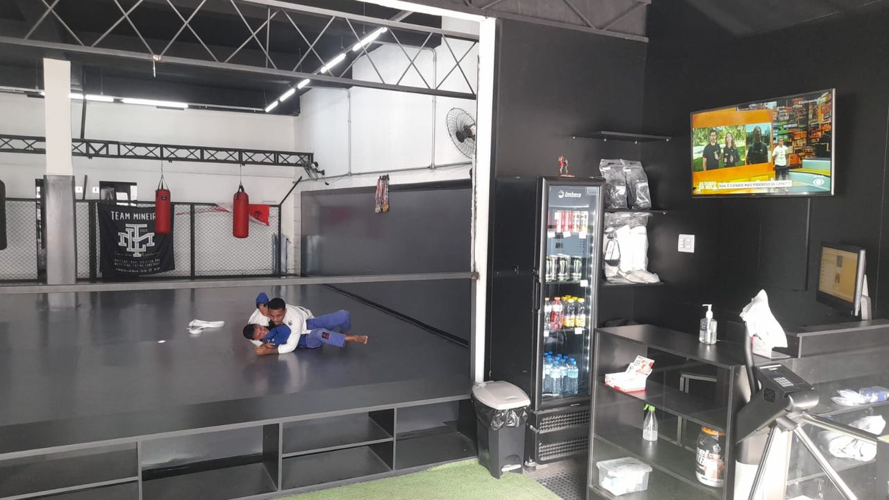 Imagem da estrutura da academia