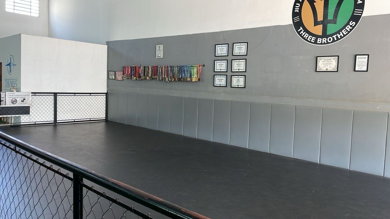 Imagem da estrutura da academia