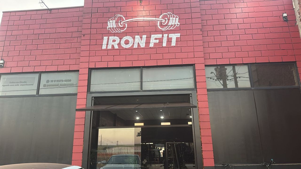 Imagem da estrutura da academia