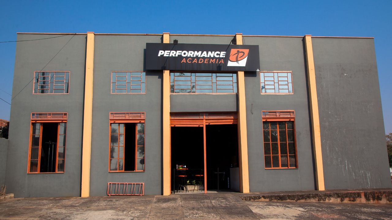 Imagem da estrutura da academia