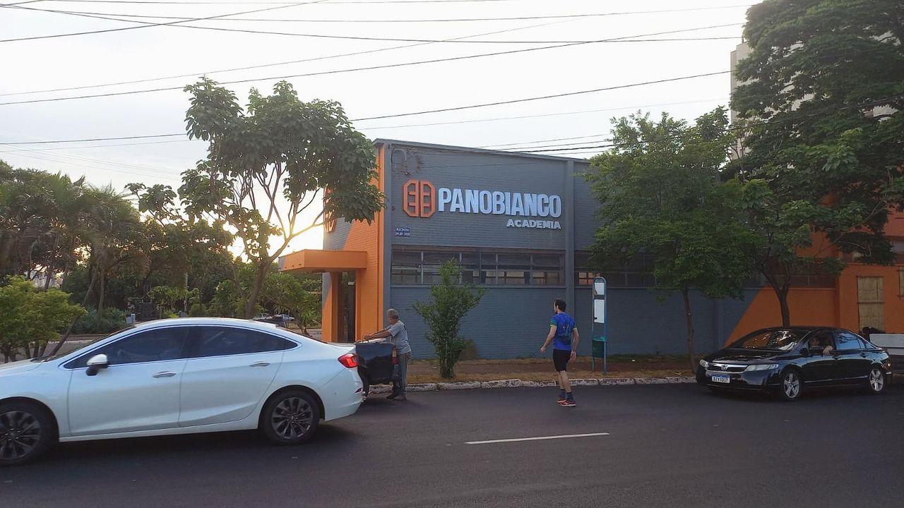 Imagem da estrutura da academia