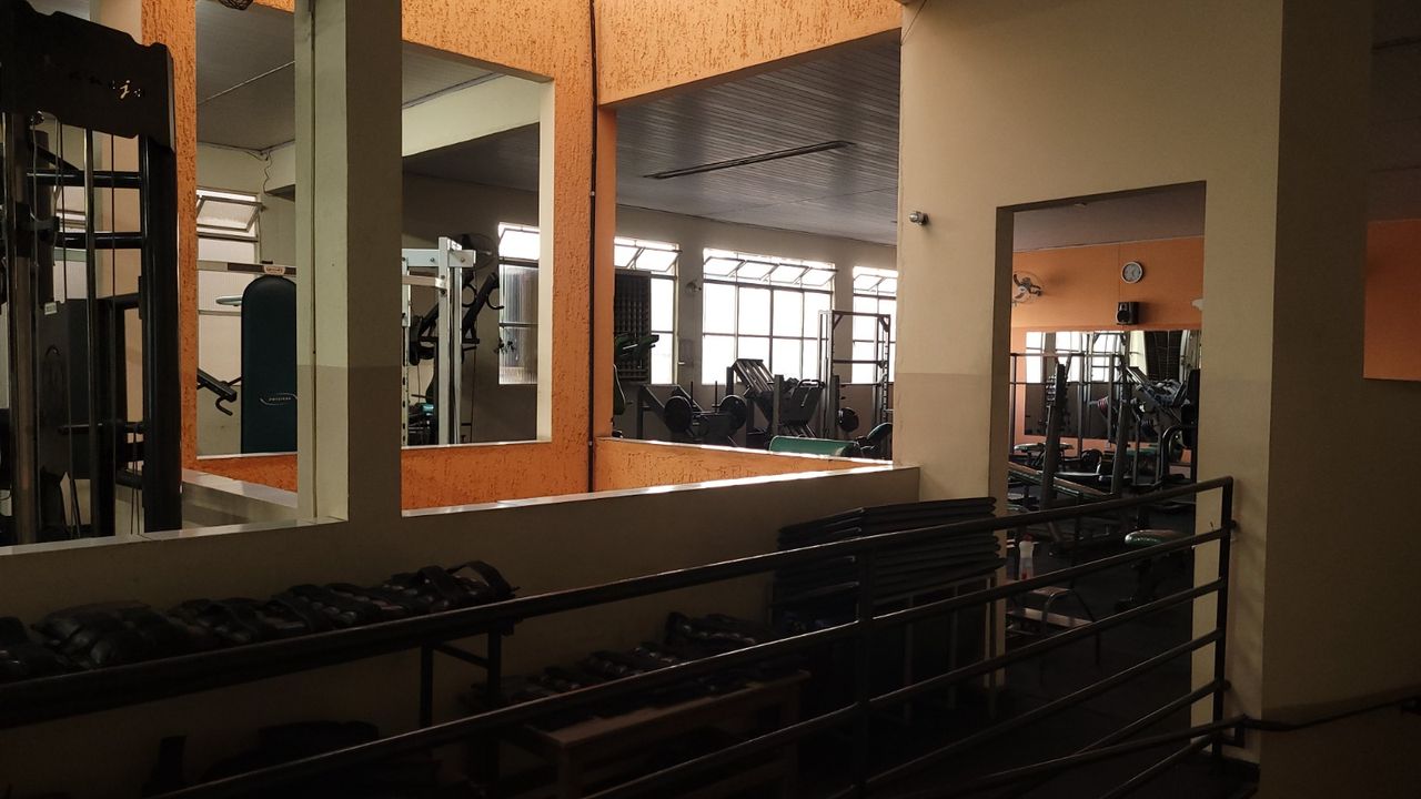 Imagem da estrutura da academia