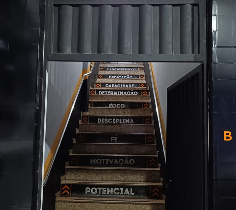 Imagem da estrutura da academia