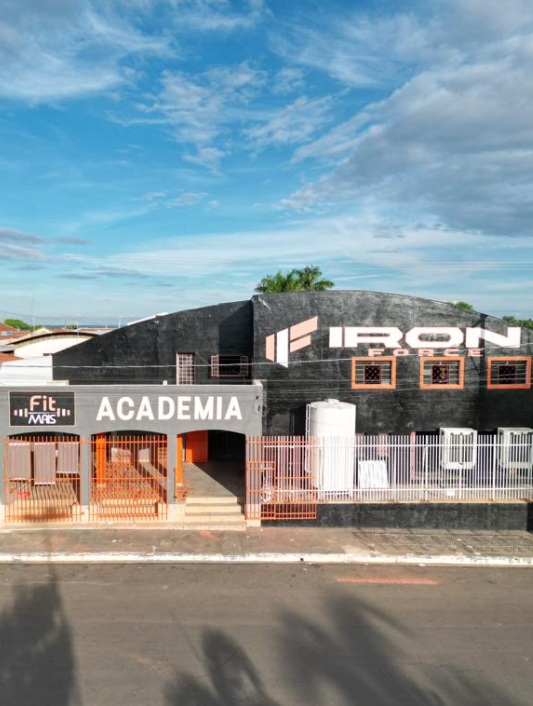 Imagem da estrutura da academia