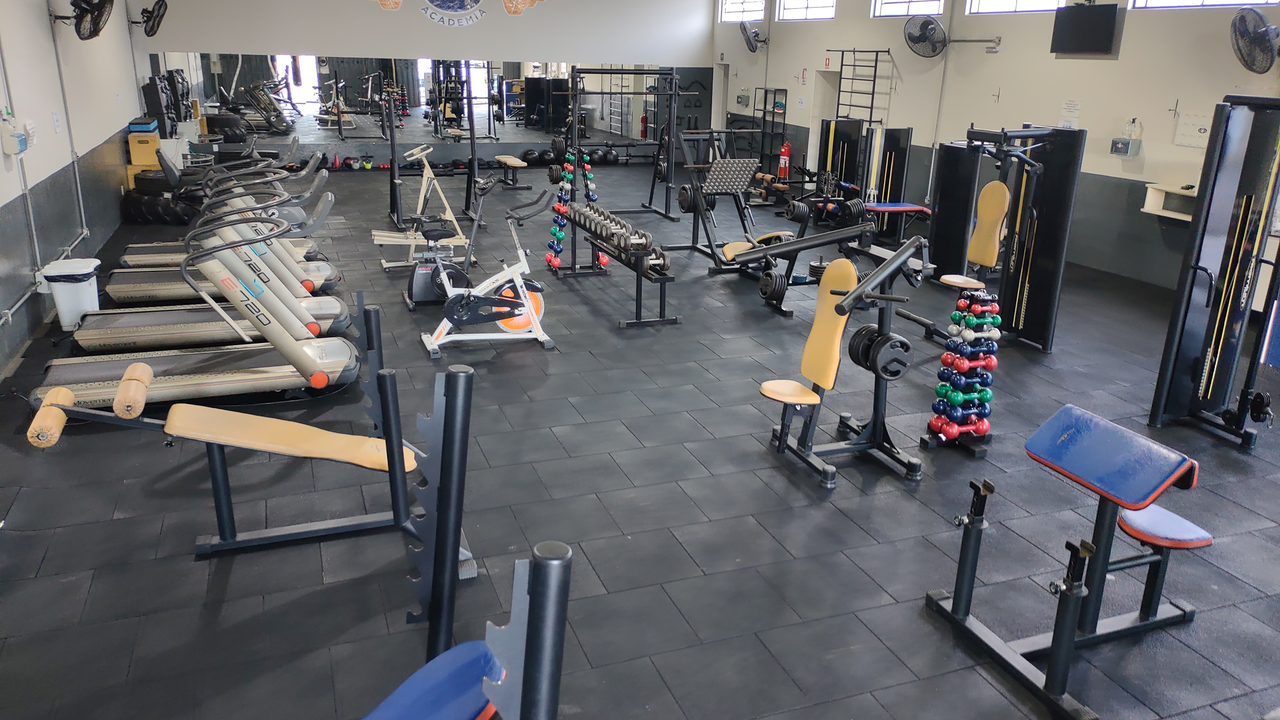 Imagem da estrutura da academia