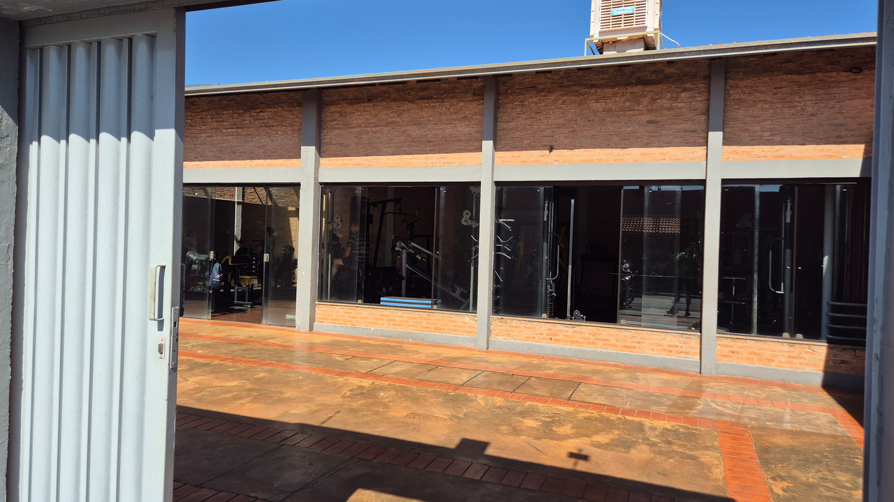 Imagem da estrutura da academia